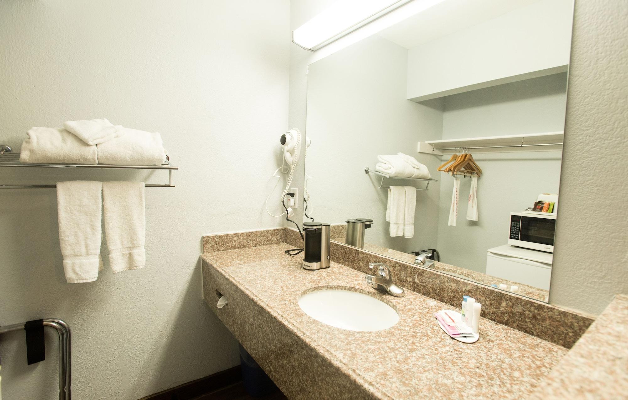 Ramada By Wyndham Near Seaworld / Mission Beach San Diego Dış mekan fotoğraf