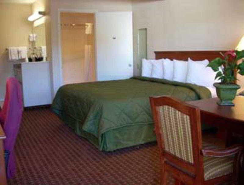 Ramada By Wyndham Near Seaworld / Mission Beach San Diego Dış mekan fotoğraf